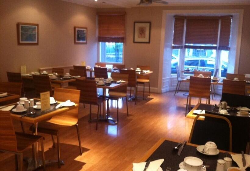 צימר Four Seasons