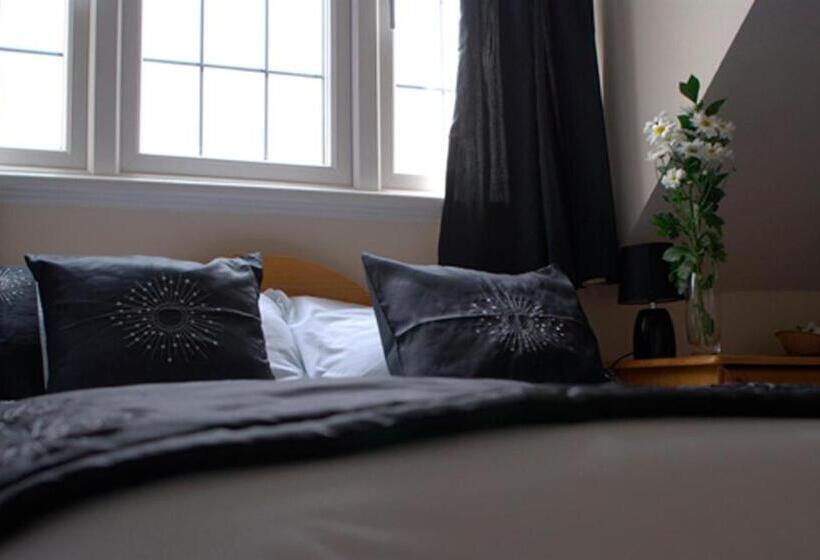 住宿加早餐  George & Dragon