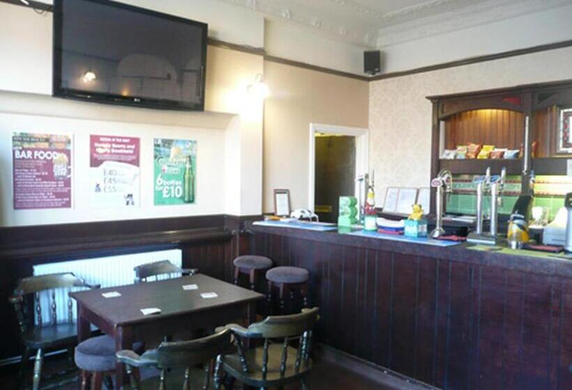 住宿加早餐  George & Dragon