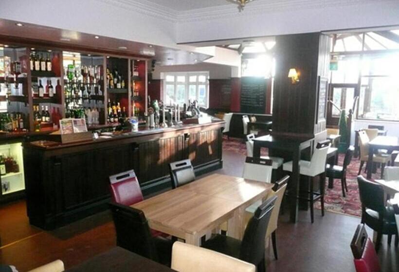 住宿加早餐  George & Dragon