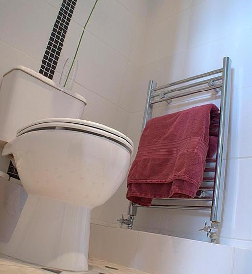 住宿加早餐  George & Dragon