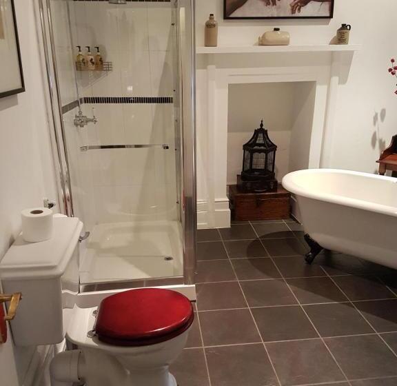 Bed and Breakfast Gothic House