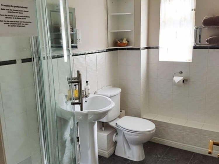 Bed and Breakfast Hanwell House