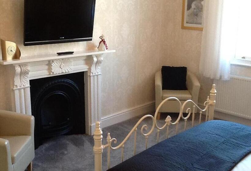 住宿加早餐  Haversham House  Adults Only