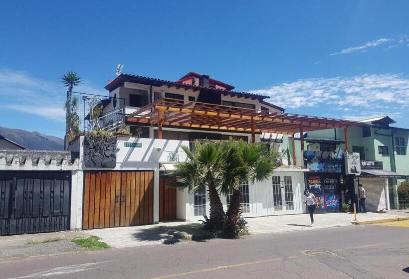 Bed And Breakfast La Uvilla