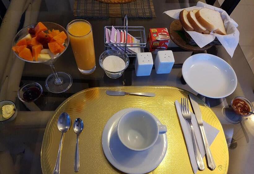 Bed And Breakfast La Uvilla