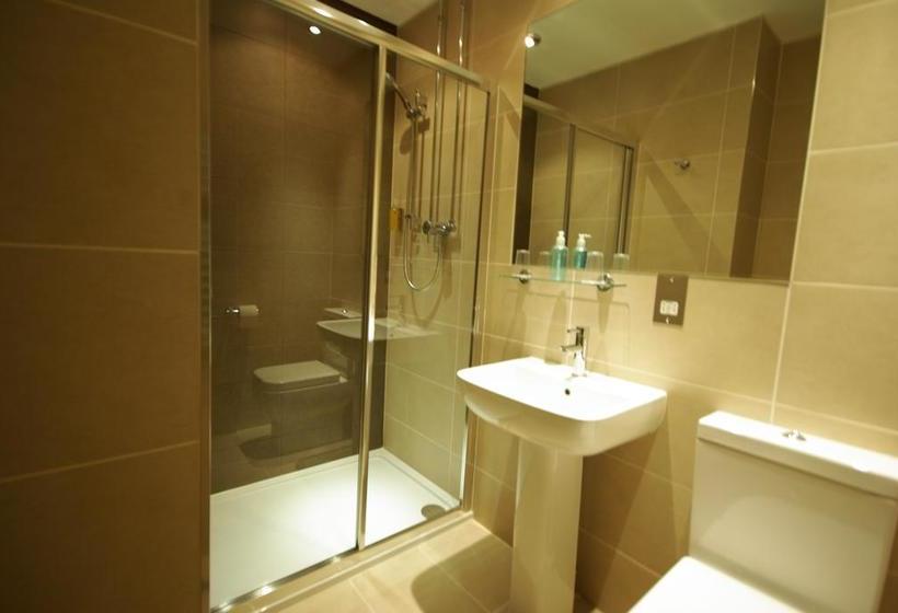 مبيت وإفطار Lakeland House