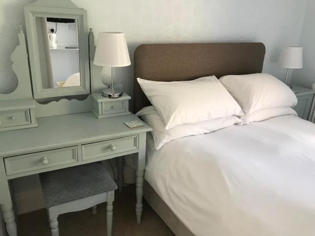 Bed and Breakfast Lawrenny Lodge