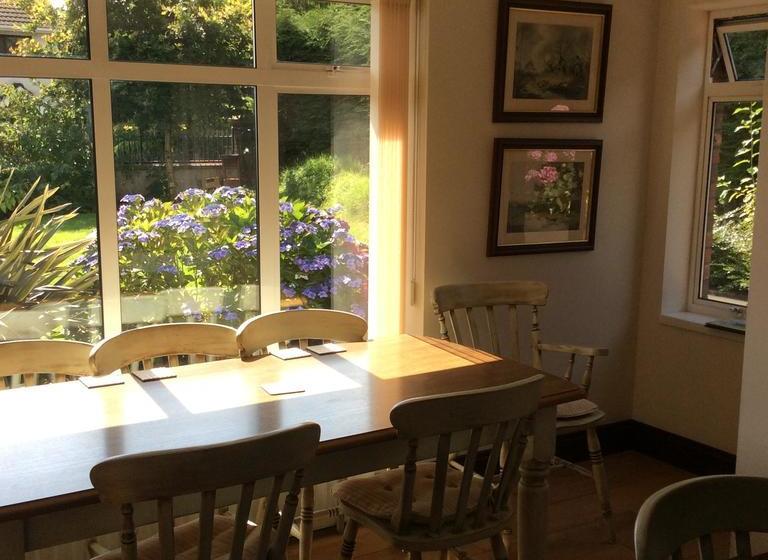 민박 Lurgan West Lodge