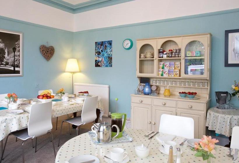 צימר Pitcullen Guest House