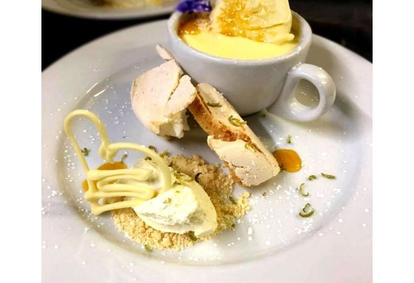 مبيت وإفطار Seabreeze Restaurant With Rooms