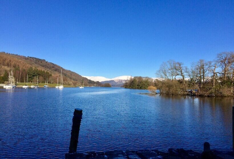 住宿加早餐  Storrs Gate House
