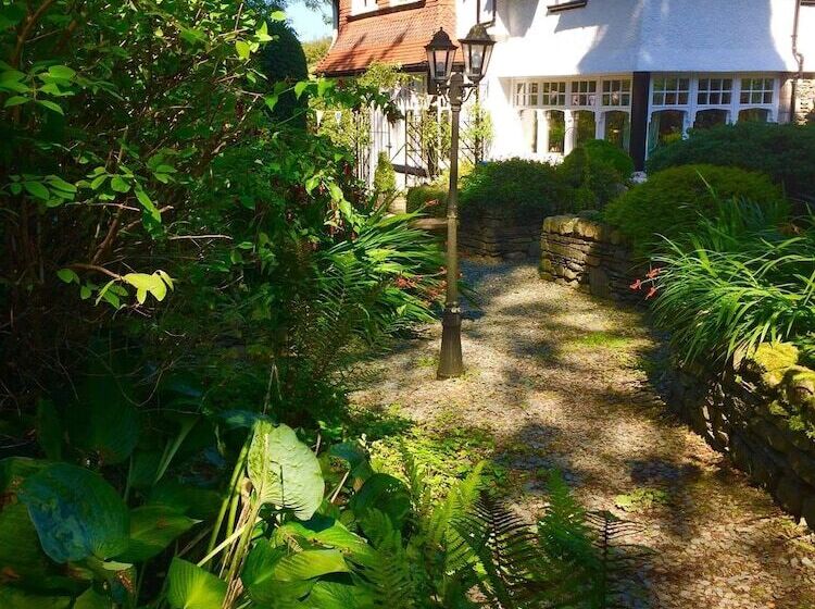 住宿加早餐  Storrs Gate House