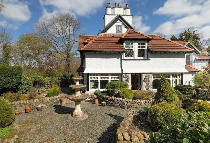 住宿加早餐  Storrs Gate House