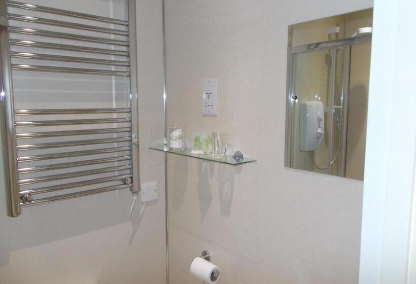 צימר Swiss Court Guest House