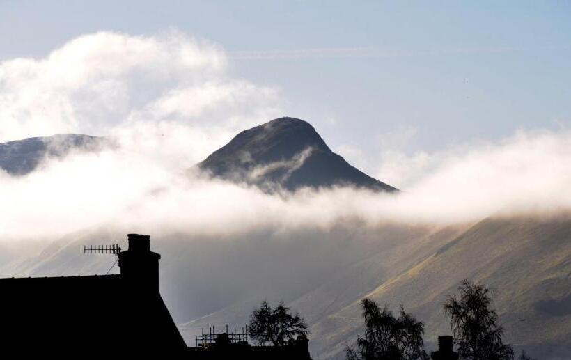 צימר Swiss Court Guest House