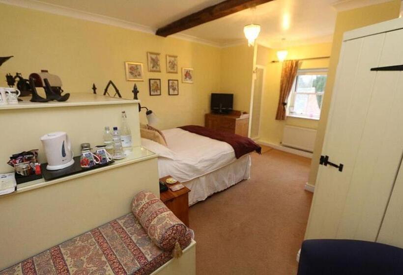 مبيت وإفطار Ternhill Farm House   5 Star Guest Accommodation With Optional Award Winning Breakfast