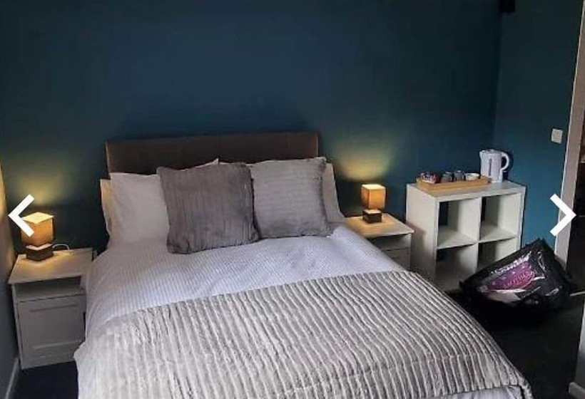 مبيت وإفطار The Angel Inn