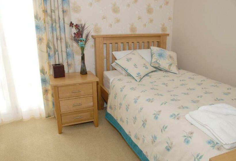 住宿加早餐  The Carlton