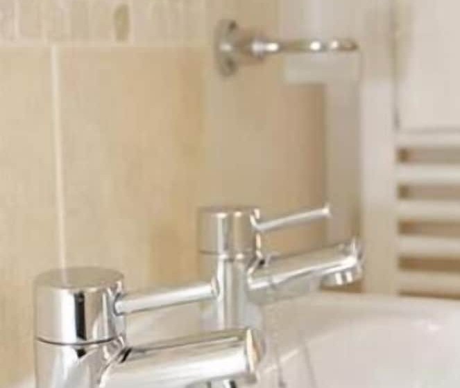 住宿加早餐  The Carlton