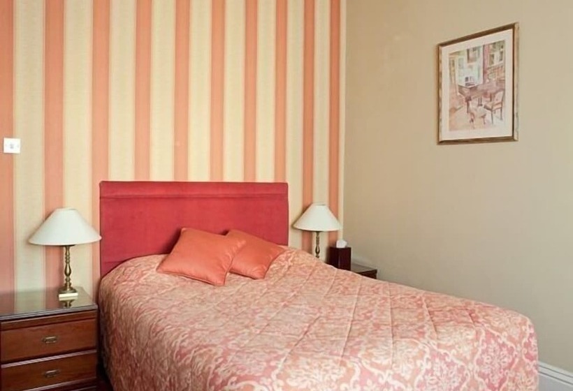 住宿加早餐  The Carlton