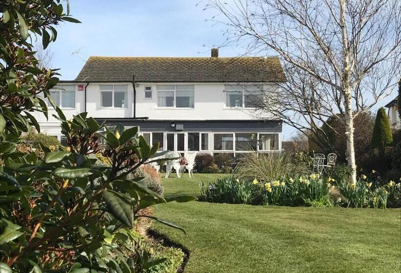 The Coast Yard B & B Chalet