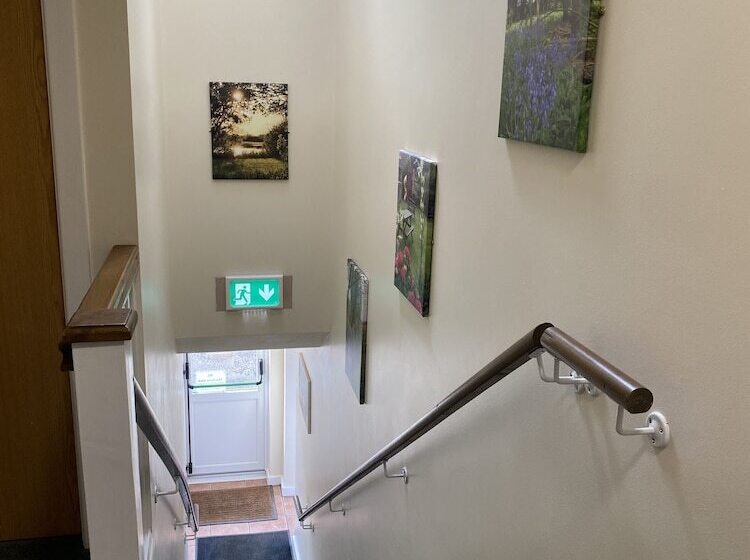 مبيت وإفطار The Farm Burscough