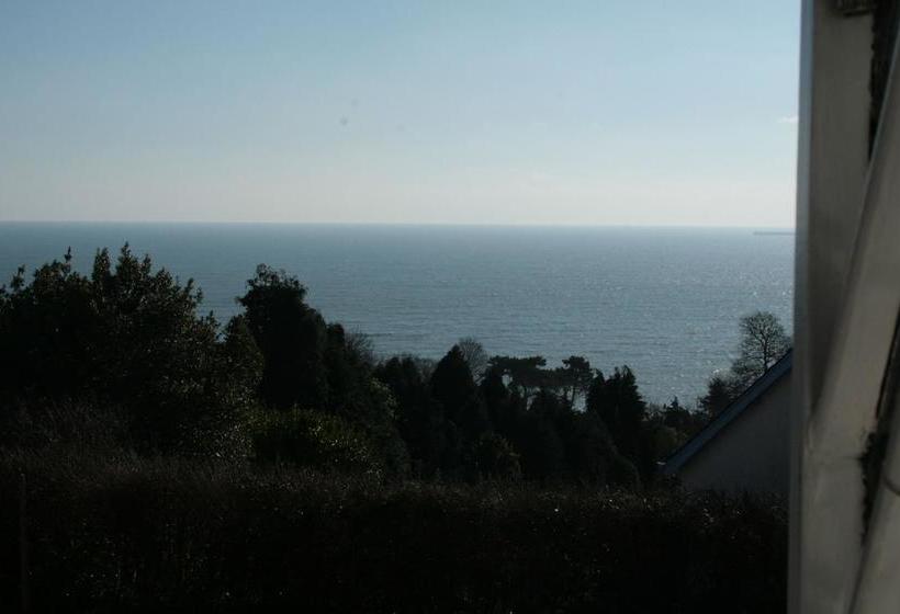 ベッドアンドブレックファースト The Minadab Cottage