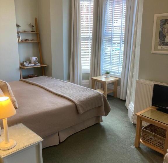 Bed and Breakfast The Norwood Guest House