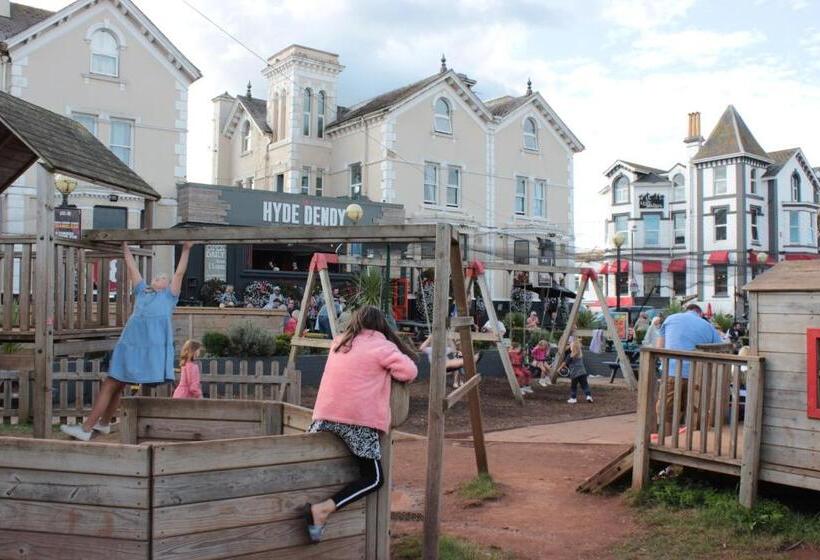 تختخواب و صبحانه The P&m Paignton Residence