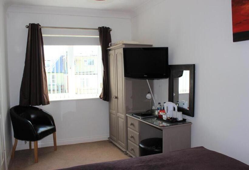 تختخواب و صبحانه The P&m Paignton Residence