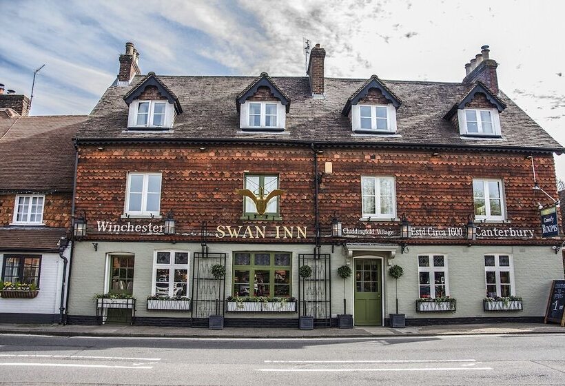 مبيت وإفطار The Swan Inn