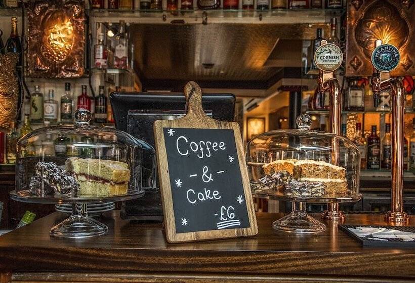 مبيت وإفطار The Swan Inn