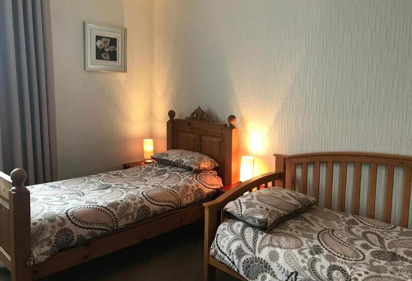 צימר The Wheatsheaf