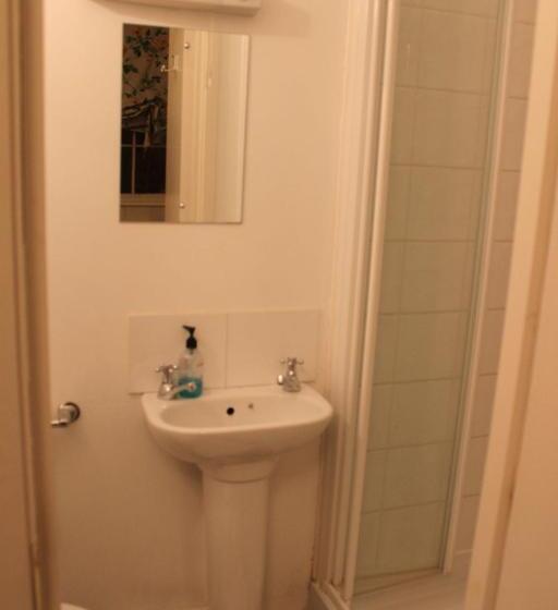 צימר The Wheatsheaf