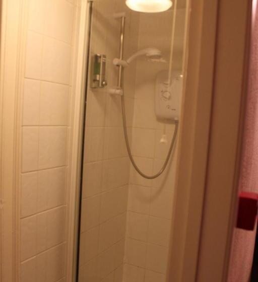 צימר The Wheatsheaf