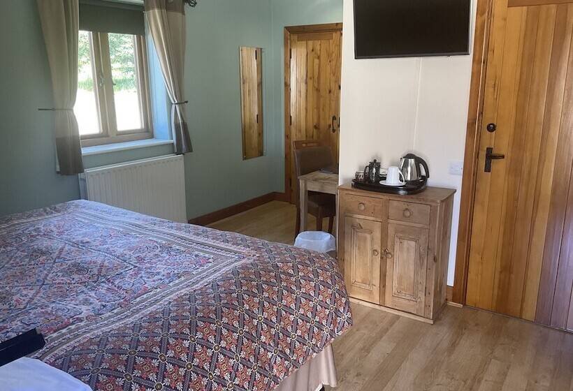 צימר Upper Neatham Mill