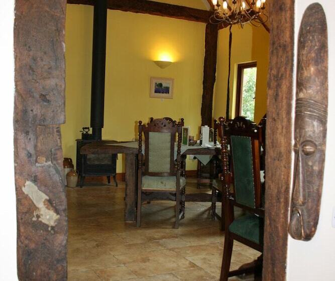 צימר Upper Neatham Mill