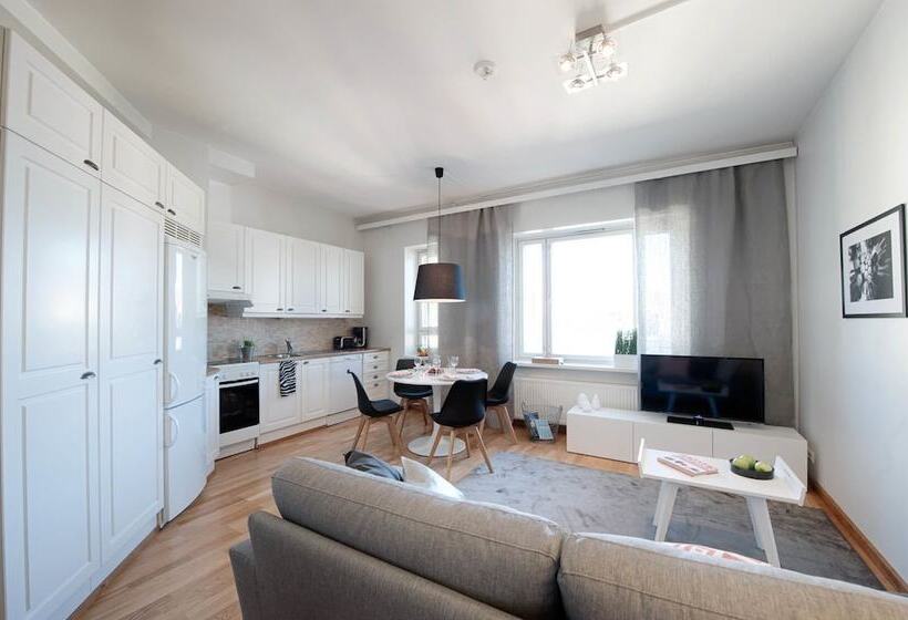 Forenom Serviced Apartments Helsinki Albertinkatu
