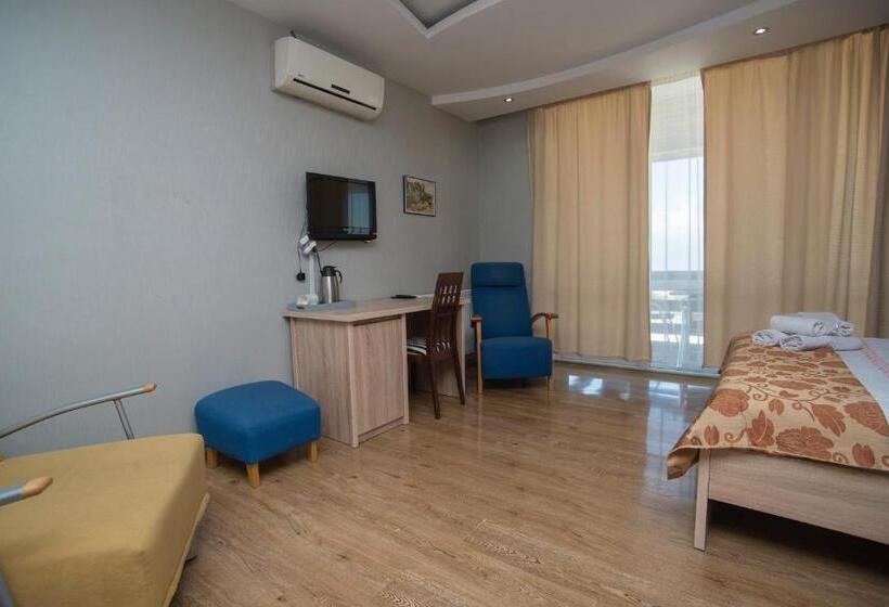 هتل Alazani Valley