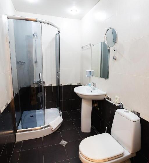 هتل Alazani Valley