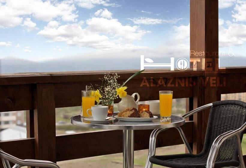 هتل Alazani Valley