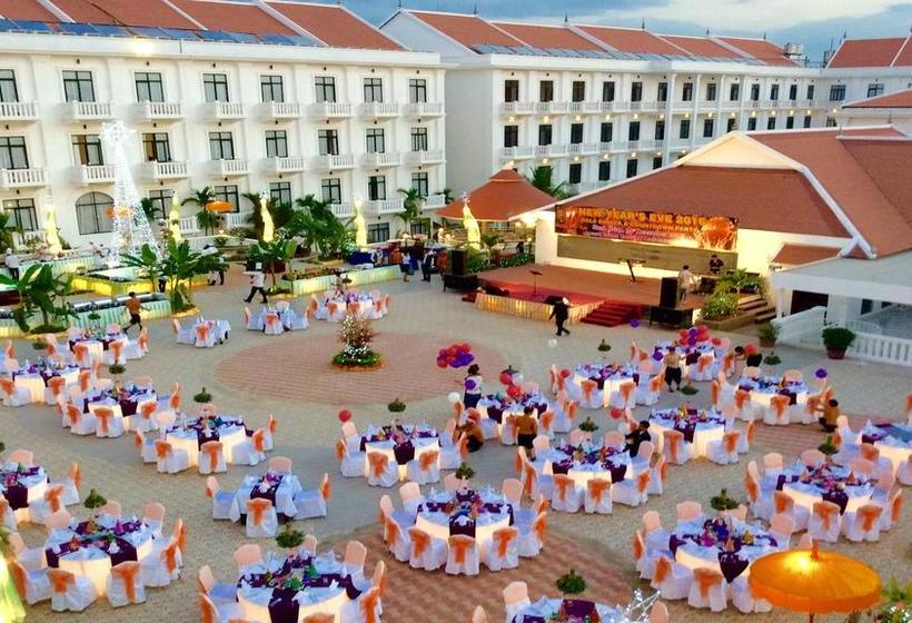 فندق Apsara Palace Resort