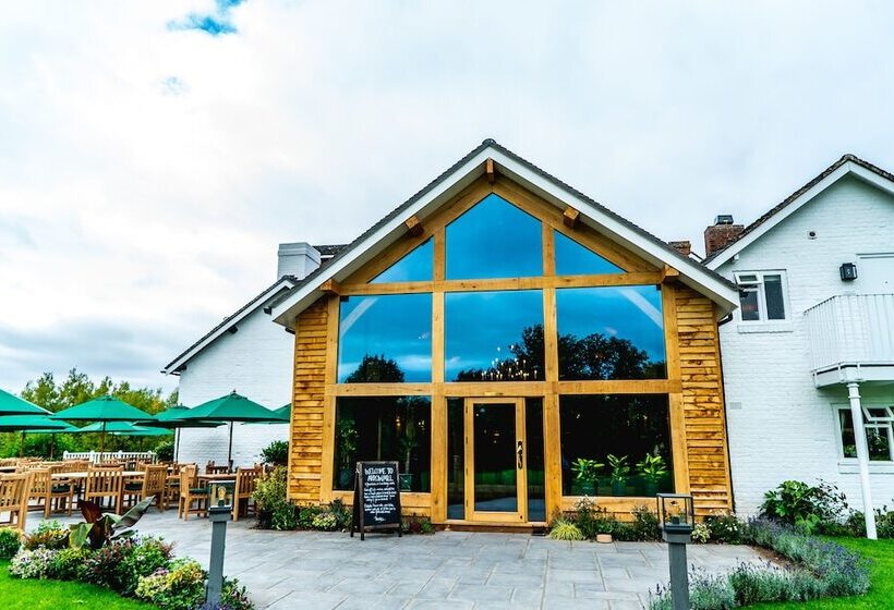 בית מלון כפרי Arrow Mill Brunning And Price