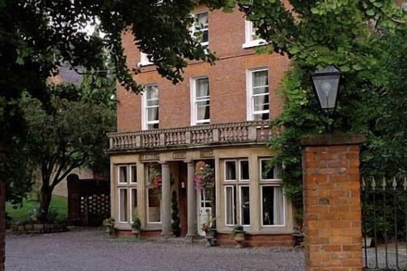 فندق Aylestone Court