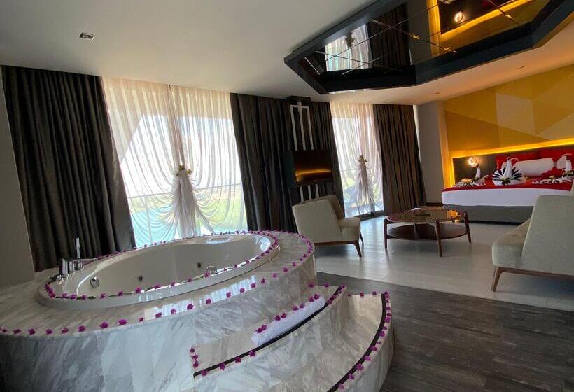 Bosphorus Sorgun Hotel   All Inclusive