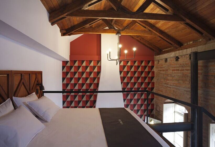 هتل Carlota Sustainable Design