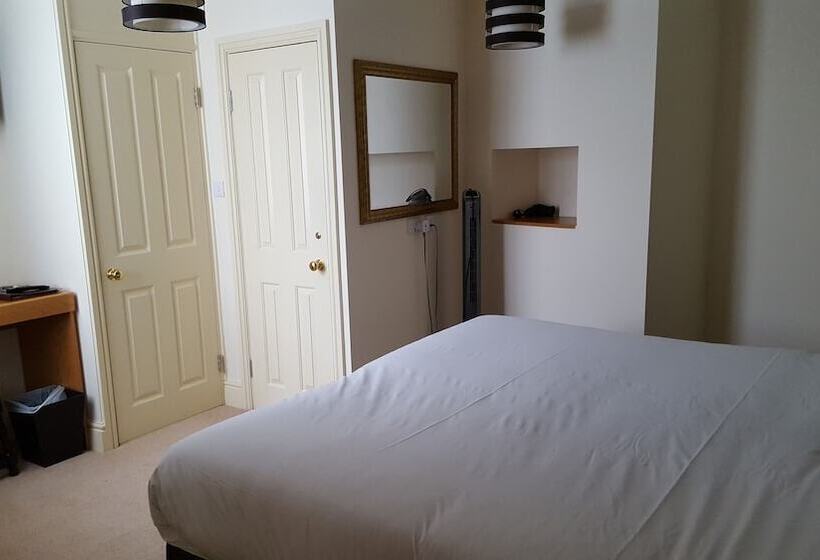 בית מלון כפרי Castle Limes