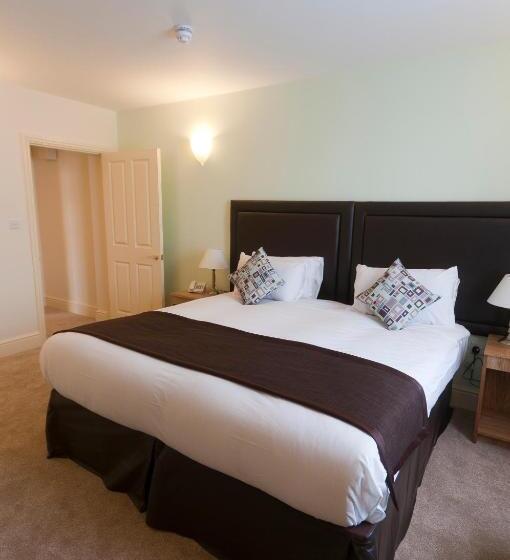 בית מלון כפרי Castle Limes