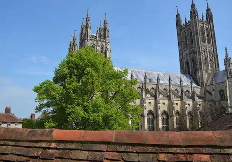 Отель Cathedral Gate